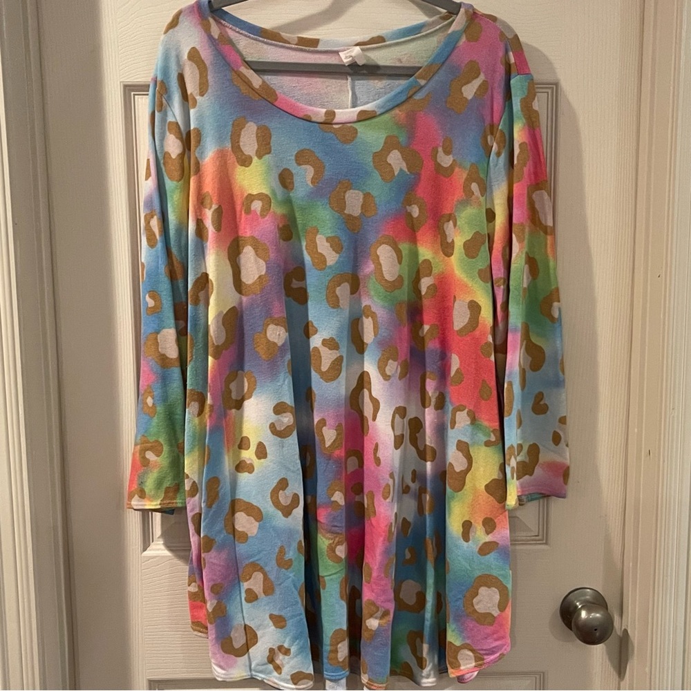 Colorful leopard tunic